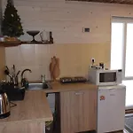 بيت للعطل грицюка *